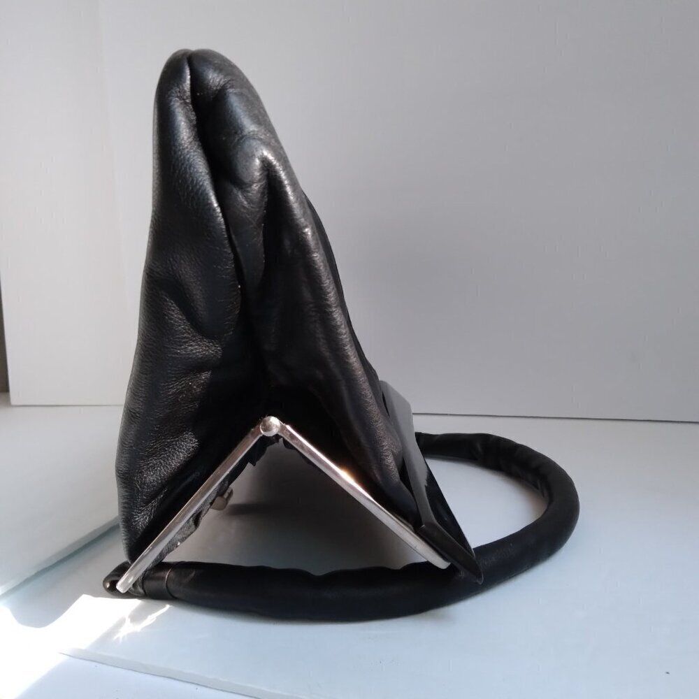 Unique Vintage Black Leather Satchel/Shoulder Frame Bag wth Chic Sleek Features - Picture 12 of 15